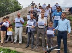 الطلاب اليمنيين في الهند ينددون ويهددون بتصعيد الوقفات الاحتجاجية