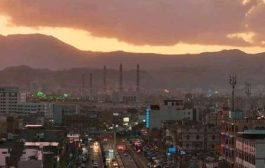مليشيات الحوثي تعترف بحدوث ثورة شعبية ضدها وتتوعد بضرب سفن الغاز بميناء عدن