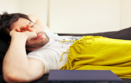 دراسة كبرى تكشف خطر النوم على صحتنا لفترة أطول في عطلة نهاية الأسبوع!