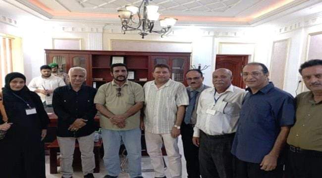 عدن .. النائب العام يتسلم ملفات فساد جديدة