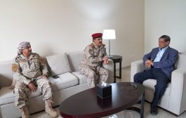 البحسني يناقش مع وزير الدفاع مستجدات الاوضاع في الجبهات
