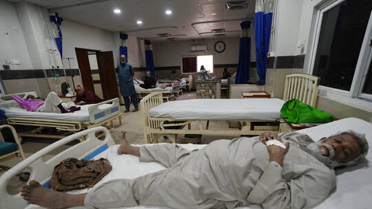 إصابة 12 شخصا بالعمى بسبب دواء ملوث بباكستان 