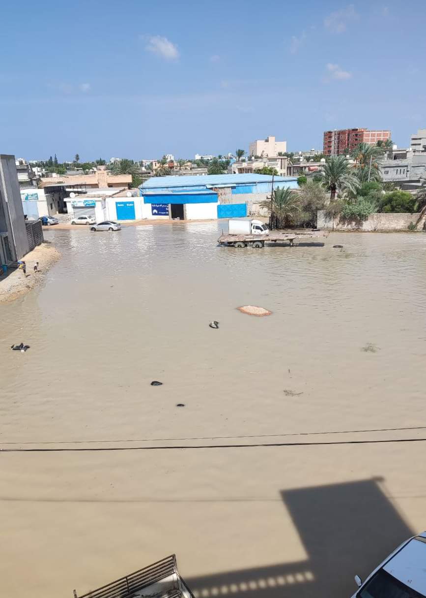 ليبيا.. تعيد جثامين 145 مصرياً من ضحايا الإعصار لبلادهم