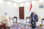 رئيس مجلس القيادة الرئاسي يجتمع برئاسة هيئة التشاور والمصالحة