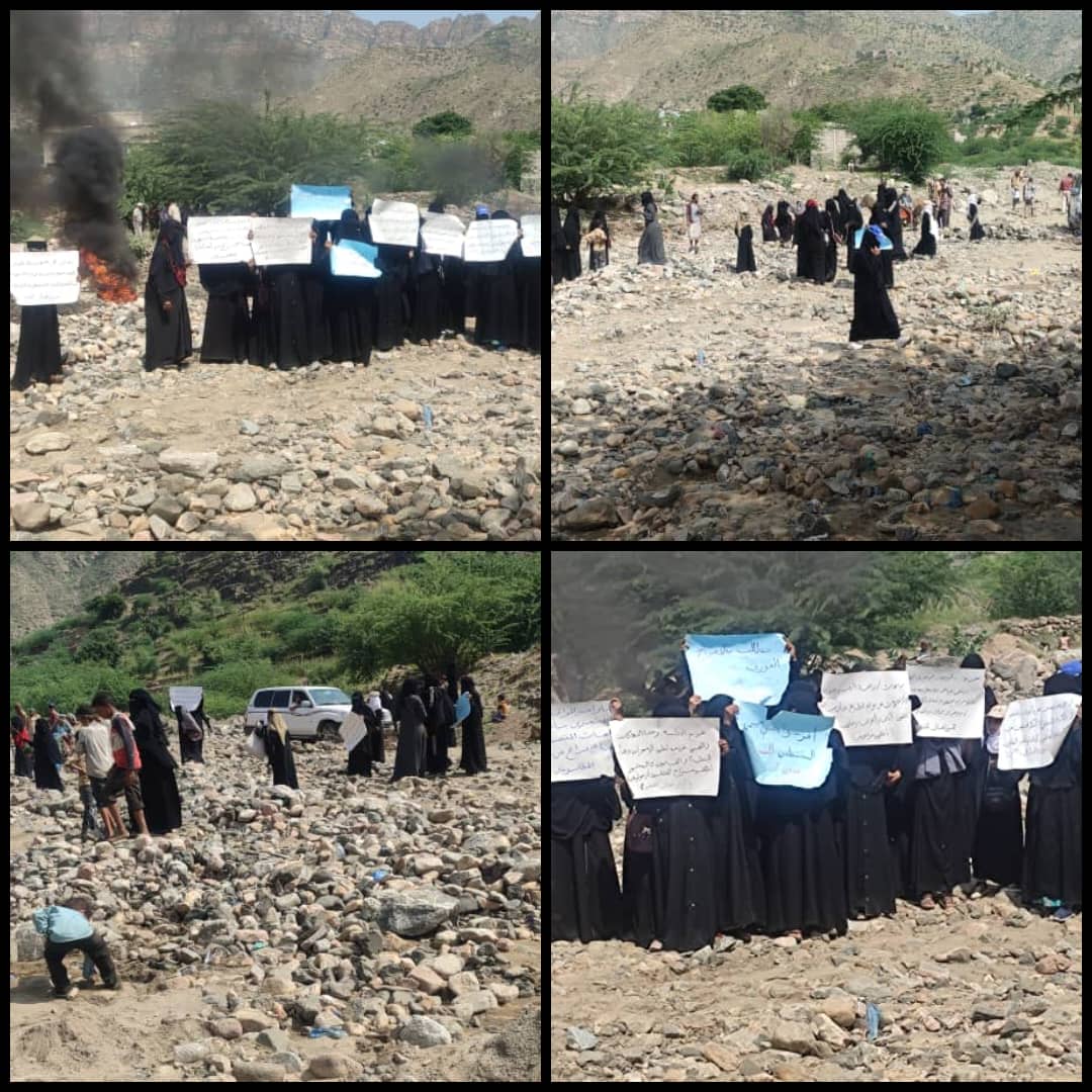 طورالباحة .. ذوي المعتقلين في اللواء الرابع يصعدون احتجاجهم بقطع خط عدن تعز  