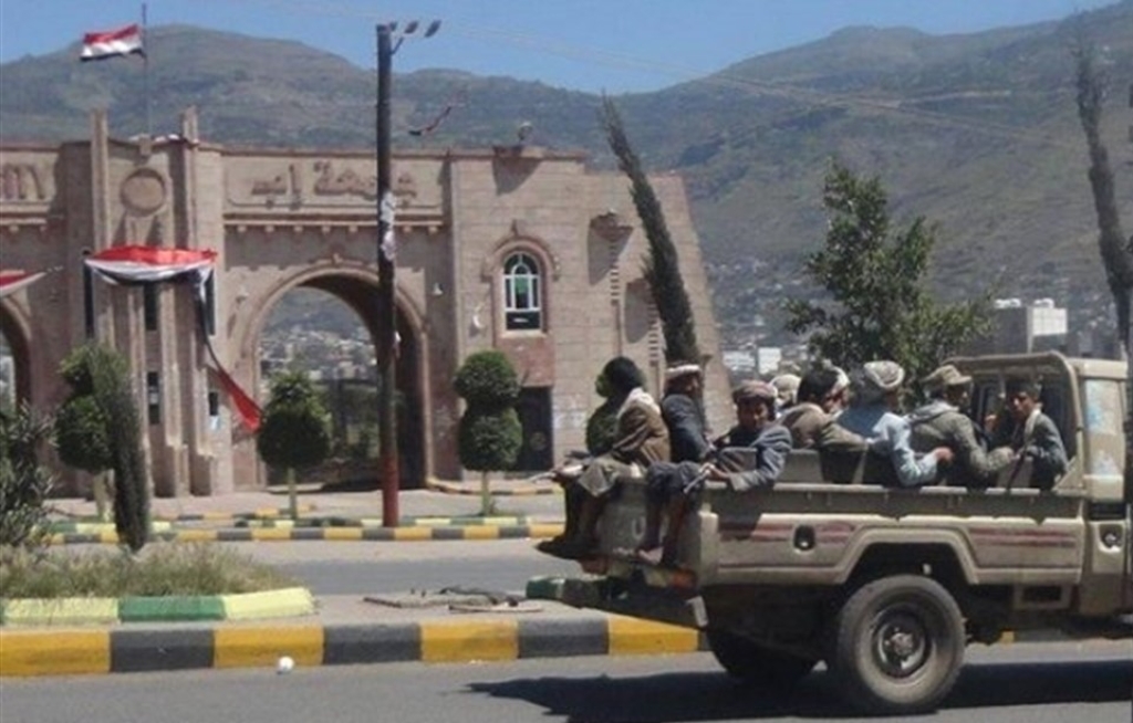 اتحاد القوى الشعبية يدين اقتحام جماعة الحوثي منزل رئيس فرعه في محافظة إب