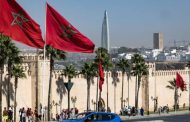 وزير العدل المغربي .. ينادي بتجريم مطالبة نزلاء الفنادق بعقد الزواج