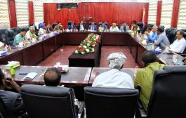 لجنة وزارة الإدارة المحلية تلتقي قيادات السلطة المحلية بمحافظة المهرة