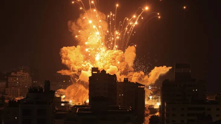 المقاومة تنصب كمائن للاحتلال بغزة والجيش الإسرائيلي يصف القتال بالعنيف