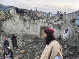 زلزال أفغانستان يقتل 2000 شخص