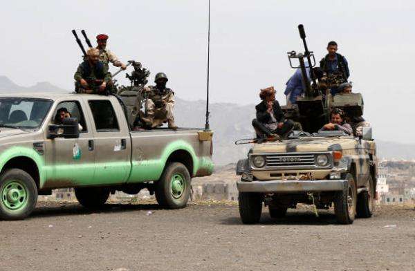 مليشيات الحوثي تدفع بتعزيزات قتالية جديدة إلى الضالع