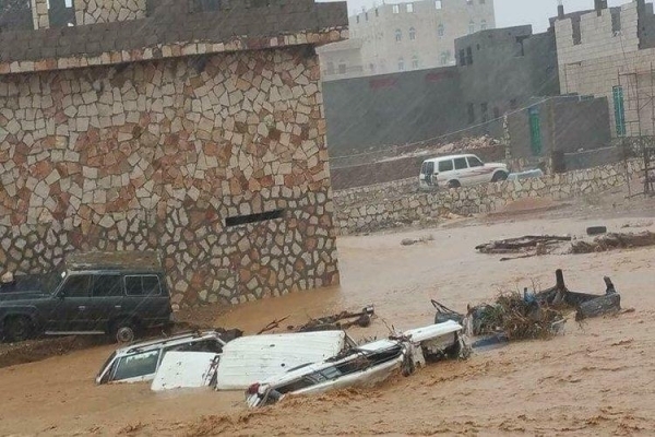 تقرير أممي: وفاة وإصابة 510 يمني وتضرر أكثر من 18 ألف أسرة جراء إعصار