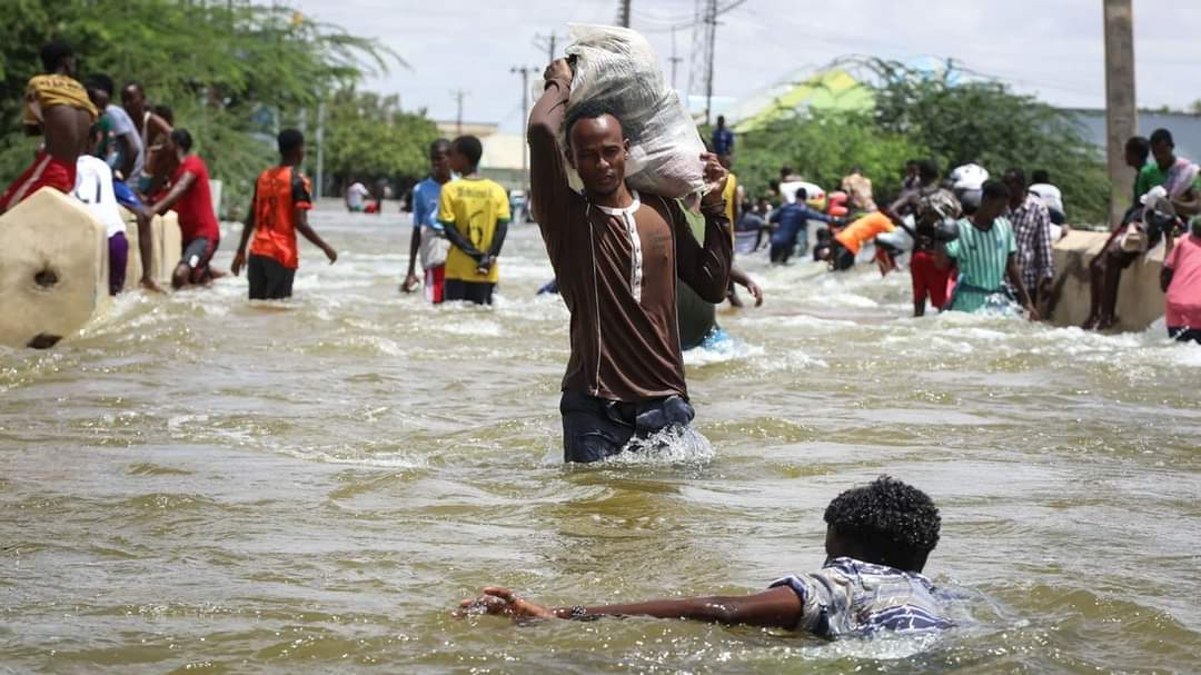 نحو نصف مليون نازح في الصومال بسبب الفيضانات