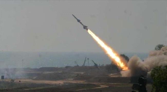 صحيفة لبنانية تكشف عن صواريخ جديدة سيطلقها الحوثيون باتجاه إسرائيل