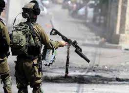 عاجل .. سقوط مصابين فلسطينيين في إطلاق نار من قبل الجيش الاسرائيلي بغزة بالرغم من بدء سريان الهدنة