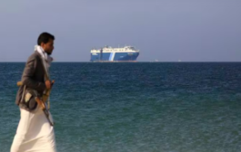 الحوثيون يكشفون عن وساطة تقودها دولة خليجية لوقف استهداف السفن في البحر الأحمر
