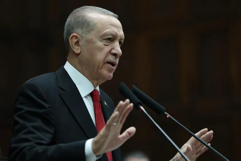 أردوغان يحذر إسرائيل من اغتيال أعضاء حماس في تركيا