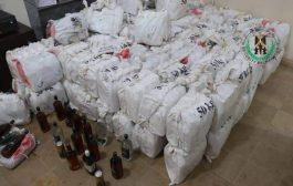 قوات الحزام الأمني تضبط كميات كبيرة من الخمور في عدن