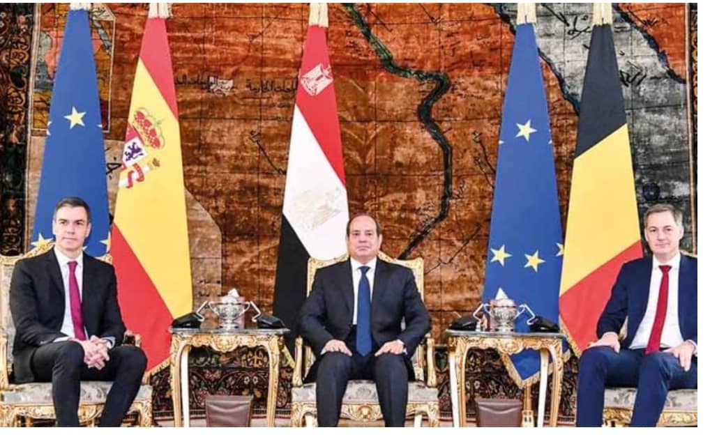 لماذا يـا سيـسـي ؟!