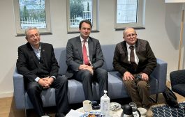 البرغوثي و التميمي يلتقيان وزير التجارة والتعاون الدولي الهولندي