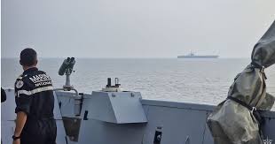 البحرية الفرنسية تعلن إسقاط مسيرتين للحوثيين في البحر الأحمر