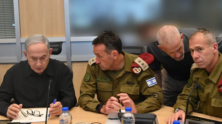 إعلام إسرائيلي يتحدث عن محاولات داخلية لإرباك الجيش خلال الحرب