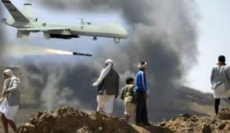 لماذا الطيران الأمريكي يستهدف قيادات القاعدة دون قيادات مليشيات الحوثي ؟