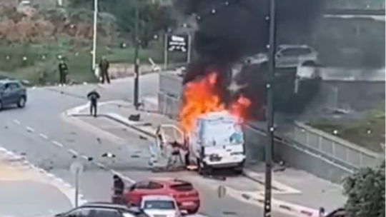 محاولة اغتيال ثالثة بانفجار سيارة في اسرائيل