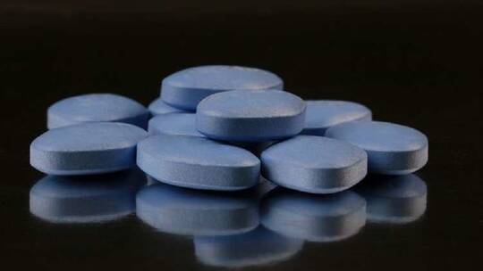 تحذيرات من تناول عقار الفياغرا مع أدوية آلام الصدر الشائعة