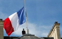 الرئيس الفرنسي يعلن رفض مشاركة بلاده في توجيه ضربات للحوثيين باليمن والانضمام للتحالف