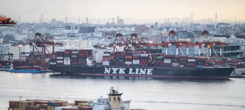 ناطق الحوثيين يعلق على قرار أكبر شركة شحن يابانية تعلق مرور سفنها عبر البحر الأحمر