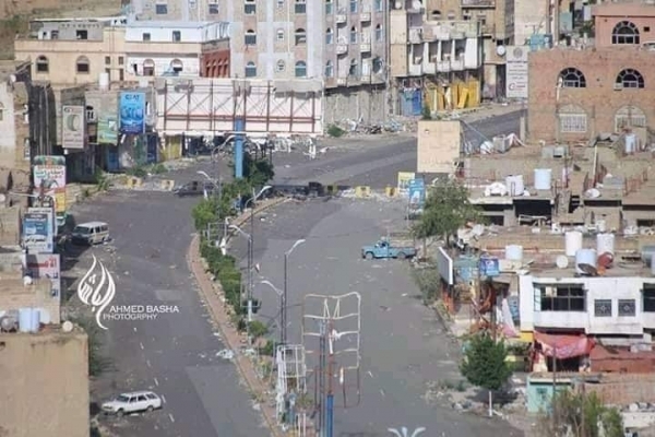 في ظل مواصلتها حصار تعز .. هيومن رايتس: ادعاءات الحوثيين بموقف أخلاقي تجاه حصار غزة شعارات 