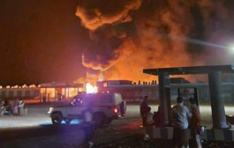 انفجار صهريج وقود في محطة شركة النفط بمديرية قشن