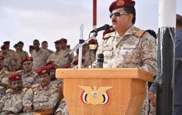 بعد خسارة شخصيات وأسلحة .. وزير الدفاع اليمني يعلن الحرب على جماعة الحوثي