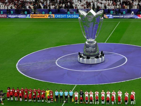 كأس آسيا لكرة القدم : افتتاح «عابر للثقافات» وفوز قطري على لبنان