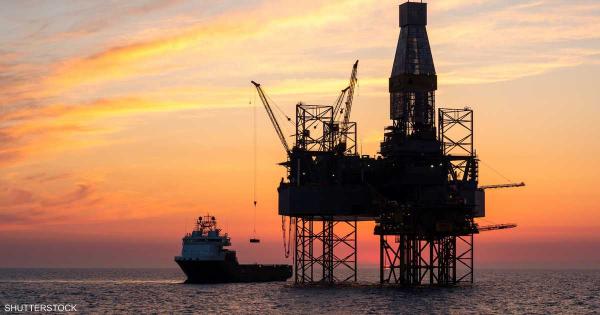 أسعار النفط تتراجع في أسبوع رغم الأحداث في البحر الأحمر