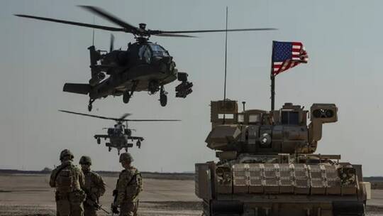امريكا تشن غارات على العراق وسوريا .. والتلفزيون السوري يعلن قصف قاعدة أمريكية