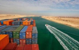 شركات الشحن تكشف حقيقة هجمات الحوثي في البحر الأحمر