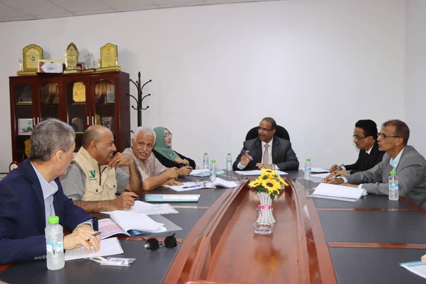 في عدن .. الوزير الزعوري يرأس إجتماعاً لمجلس إدارة صندوق الرعاية الإجتماعية