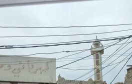 مسلح يقتحم مسجد في عدن ويطلق الرصاص على المصلين