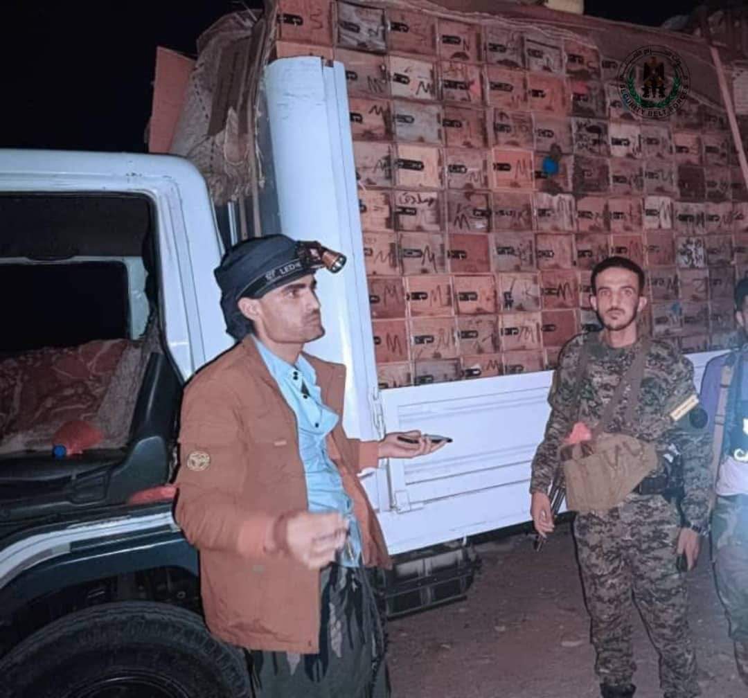 قوات الحزام الأمني تستعيد شاحنة محملة بصناديق خلايا نحل بأحور