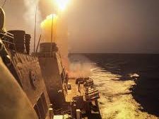بلاغ بحادث بحري قرب من المخا.. و11 غارة أمريكية بريطانية على صنعاء