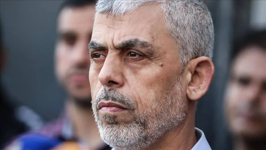 رحلة في عقل السنوار.. ماذا تخبرنا مؤلفاته في سجون الاحتلال؟