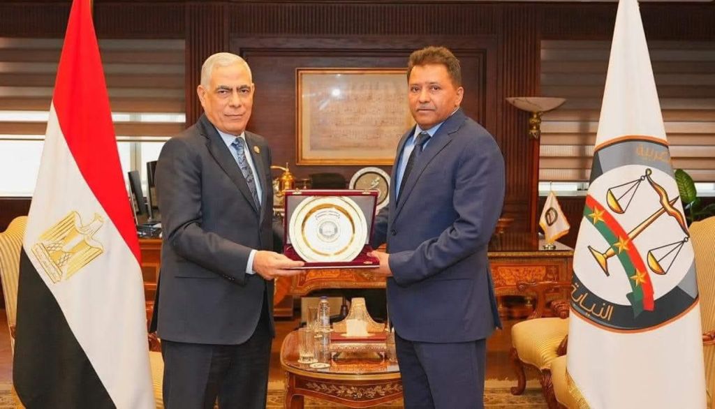 النائب العام يبحث مع نظيره المصري سبل تعزيز التعاون القضائي