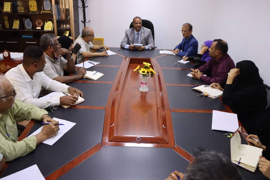 عدن .. مجلس وزارة الشؤون الإجتماعية والعمل يقف أمام جملة من القضايا المدرجة في جدول أعماله