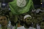 انقلابيو اليمن يرغمون الموظفين العموميين على حمل السلاح