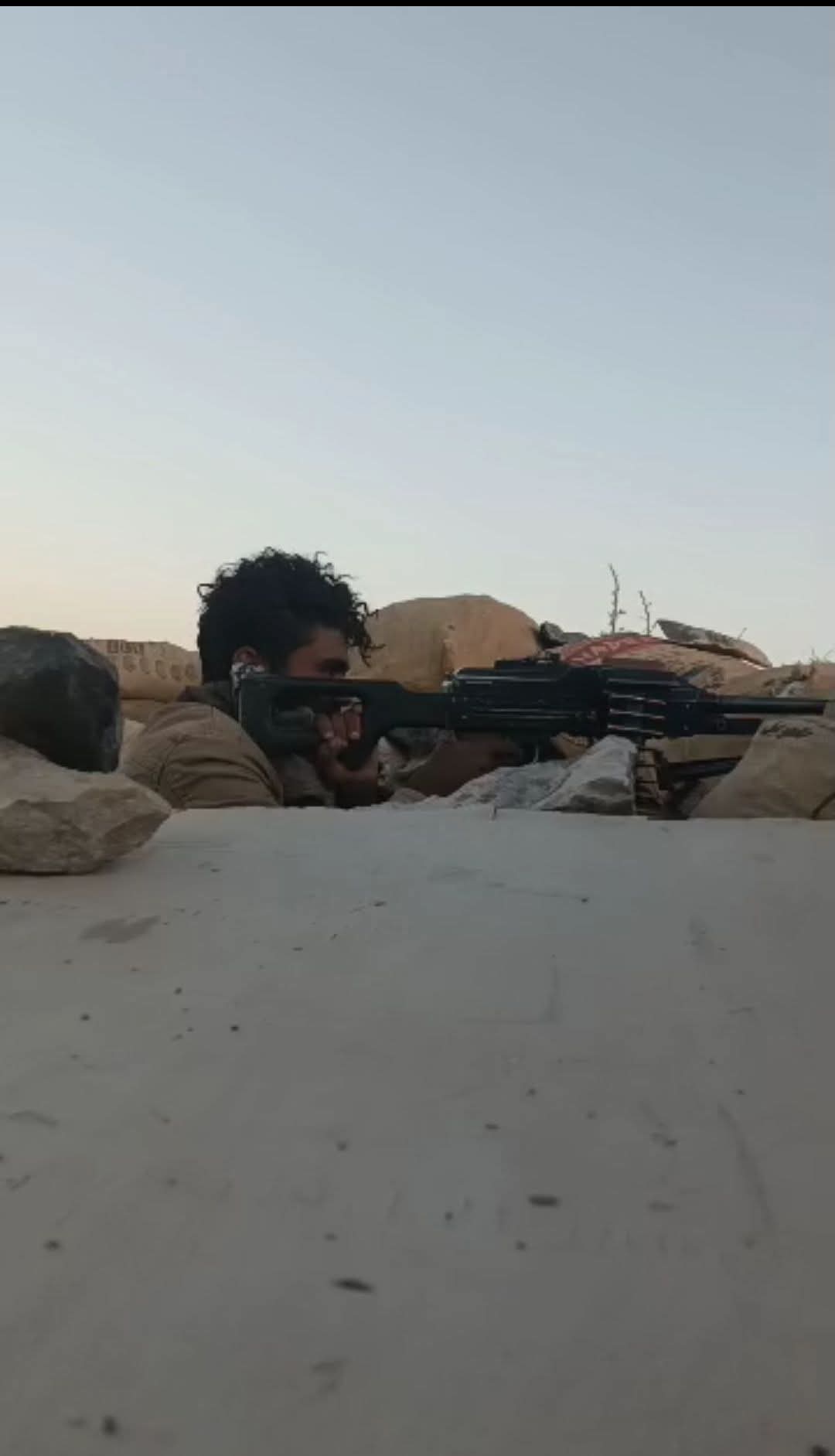 صد هجوم للميلشيا الحوثي في مرخة العليا ومصرع عدد من عناصرها