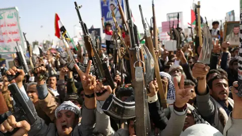 تقرير أمريكي أطلق التحذير.. هل يكرر الحوثيون اجتياح عدن؟