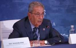 عمرو موسى: المنطقة تشهد اضطرابا شديدا والقضية الفلسطينية في خطر