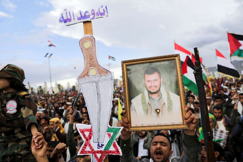 ماذا سيفعل الحوثيون بالقوة الإضافية المتراكمة لديهم